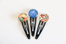 Load image into Gallery viewer, Traditions - set of 3 snap hair clips