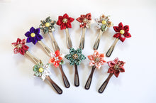 Load image into Gallery viewer, Pink and Spring - Handsewn Vintage Kimono Fabric Kanzashi Hair Clip