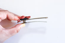 Load image into Gallery viewer, Peachy dreams - Handsewn Vintage Kimono Fabric Kanzashi Hair Clip
