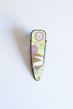 Load image into Gallery viewer, Lime Green Blossoms - Single Alligator Hair Clip