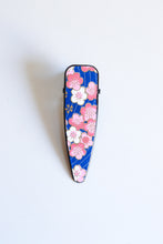 Load image into Gallery viewer, Pink Blossom Blue Waters - Single Alligator Hair Clip