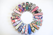 Load image into Gallery viewer, Midnight Plum Blossoms - Single Alligator Hair Clip