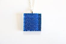 Load image into Gallery viewer, Mizu Pattern - Square Washi Paper Pendant Necklace