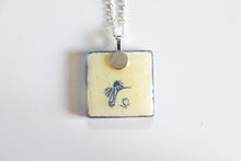 Load image into Gallery viewer, China Pattern - Square Washi Paper Pendant Necklace