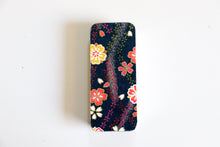 Load image into Gallery viewer, Sakura in the night - Washi paper Pill Box