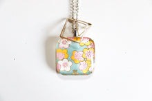 Load image into Gallery viewer, Flower Petals - Double Sided Washi Paper Pendant Necklace
