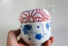 Load image into Gallery viewer, Red Shibori - Kimono fabric Pottery Pin Cushion