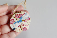 Load and play video in Gallery viewer, Sakura Blossom Party - Mini Wood Washi paperOrnament
