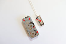 Load image into Gallery viewer, Blue Geo Parasols B - Washi Paper Necklace and Gift Tin Set

