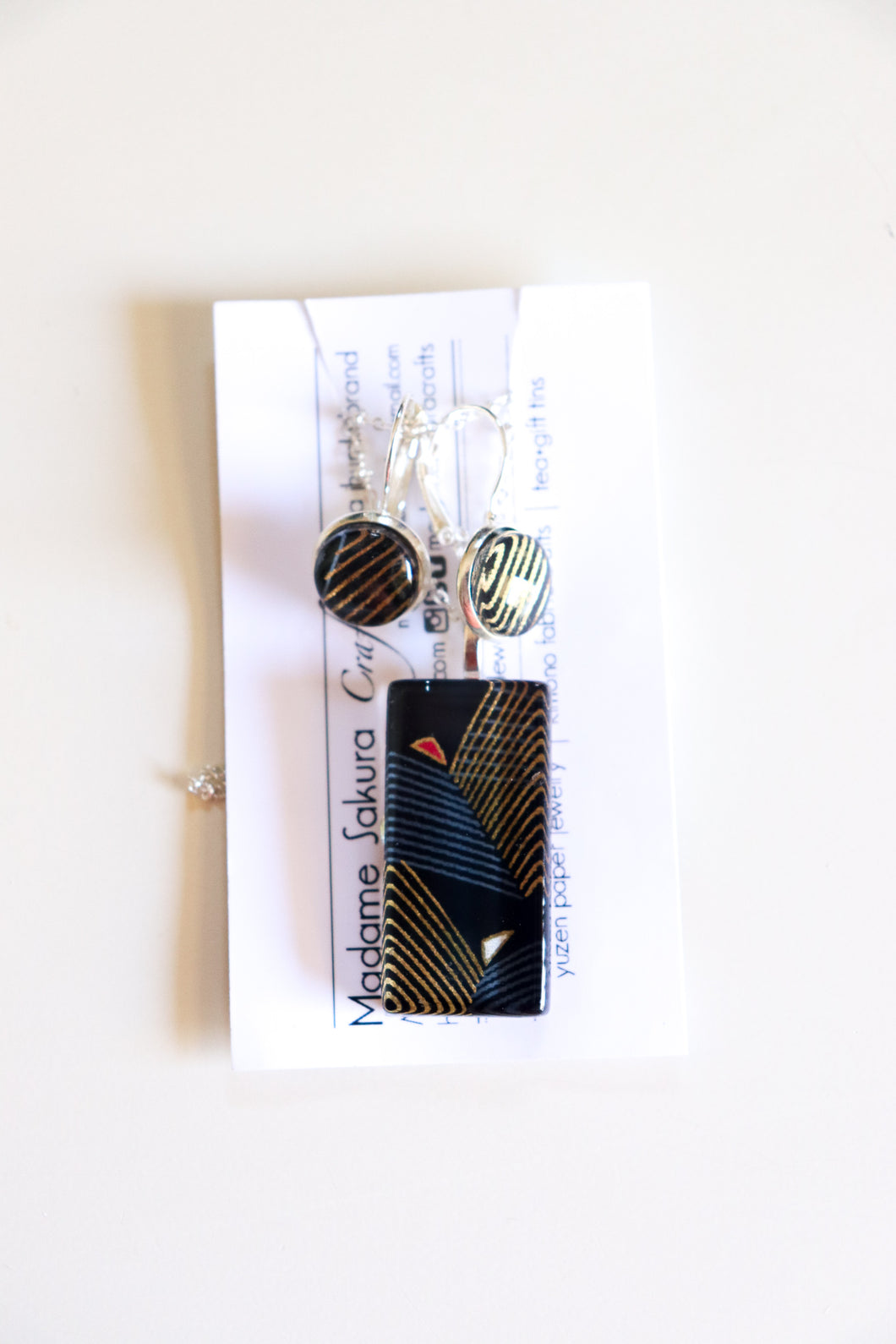 Kuroi II - Washi Paper Necklace and Earring Set