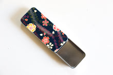 Load image into Gallery viewer, Sakura in the night - Washi paper Pill Box
