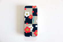 Load image into Gallery viewer, Ume Blossom Squares - Washi paper Pill Box
