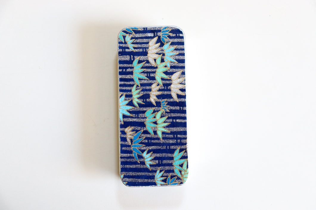 Silver Bamboo in Midnight Blue - Washi paper Pill Box